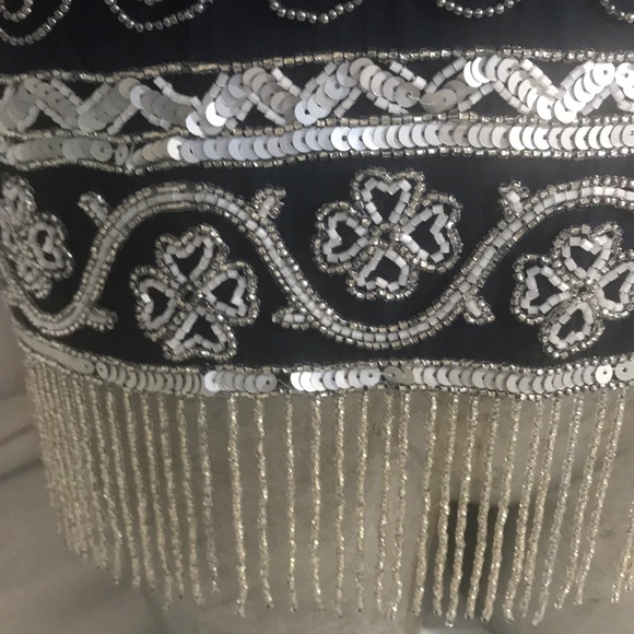 “A. J. BARI” Beaded, Sequined and Silk Ladies Top - Picture 6 of 15